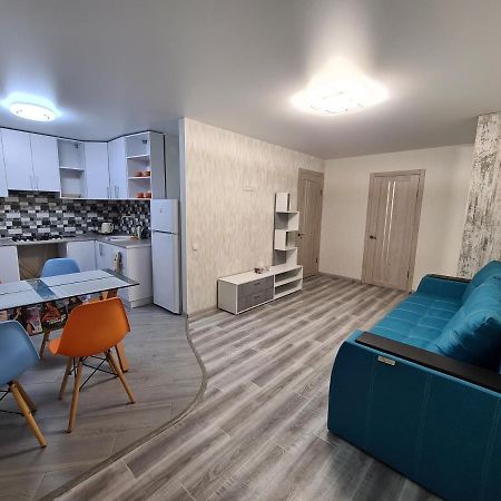 Central Park Apartment Херсон Экстерьер фото