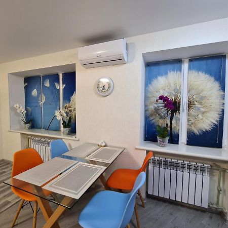 Central Park Apartment Херсон Экстерьер фото
