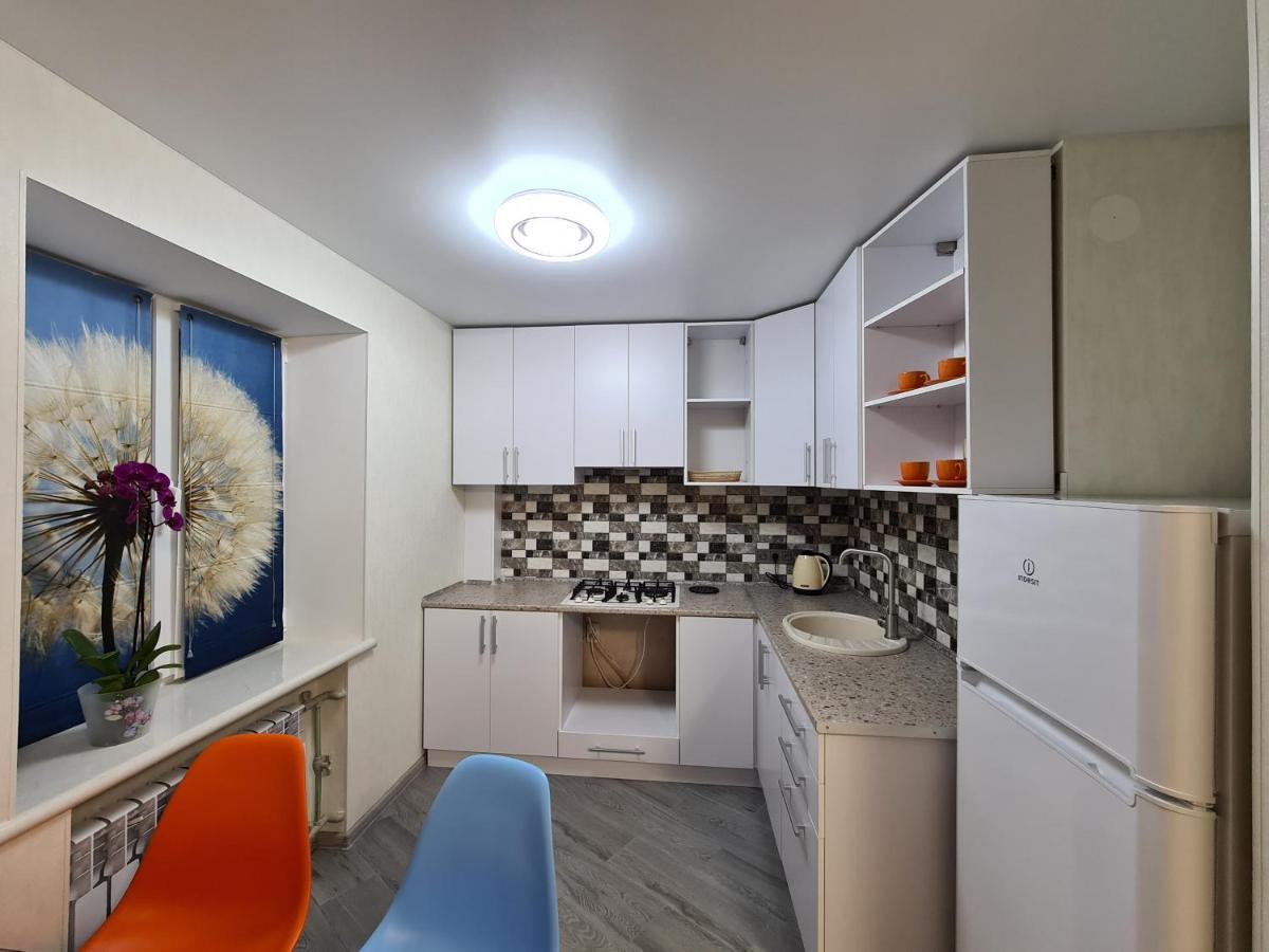 Central Park Apartment Херсон Экстерьер фото