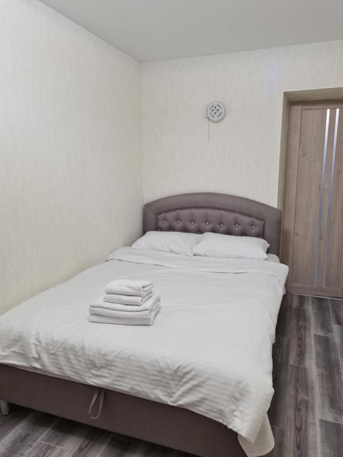 Central Park Apartment Херсон Экстерьер фото